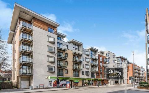 Flat 23, 117, High Street, Southampton, United Kingdom