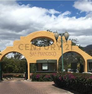 Cumbayá, Via Tanda, Rancho San Francisco s/n, Quito, Pichincha 00001, Ecuador