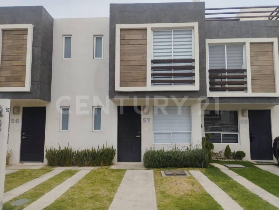 Casa en venta en Clúster Adriático Residencial 1,, Coronango, Puebla 72680, Mexique