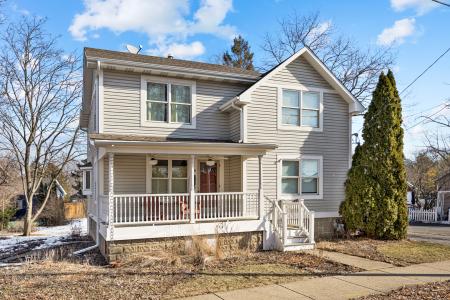 206 Water St, East Dundee, Illinois 60118, USA