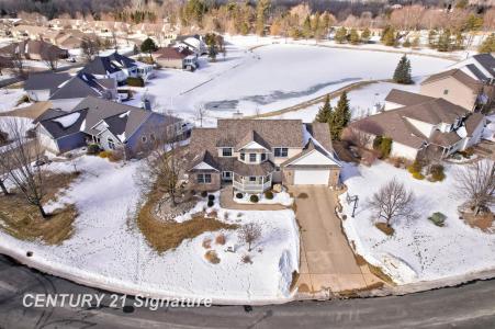 7118 Spring Lake, Saginaw, Michigan 48603, USA