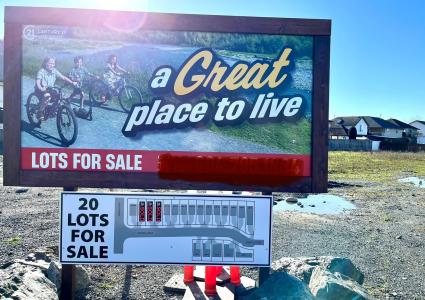 44702 VANDELL DRIVE, Chilliwack, British Columbia V2R 0T4, Canada