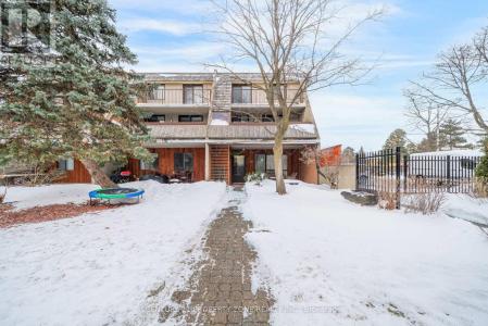 1250 MISSISSAUGA VALLEY BOULEVARD, Mississauga (mississauga Valleys), Ontario L5A 3R6, Canada