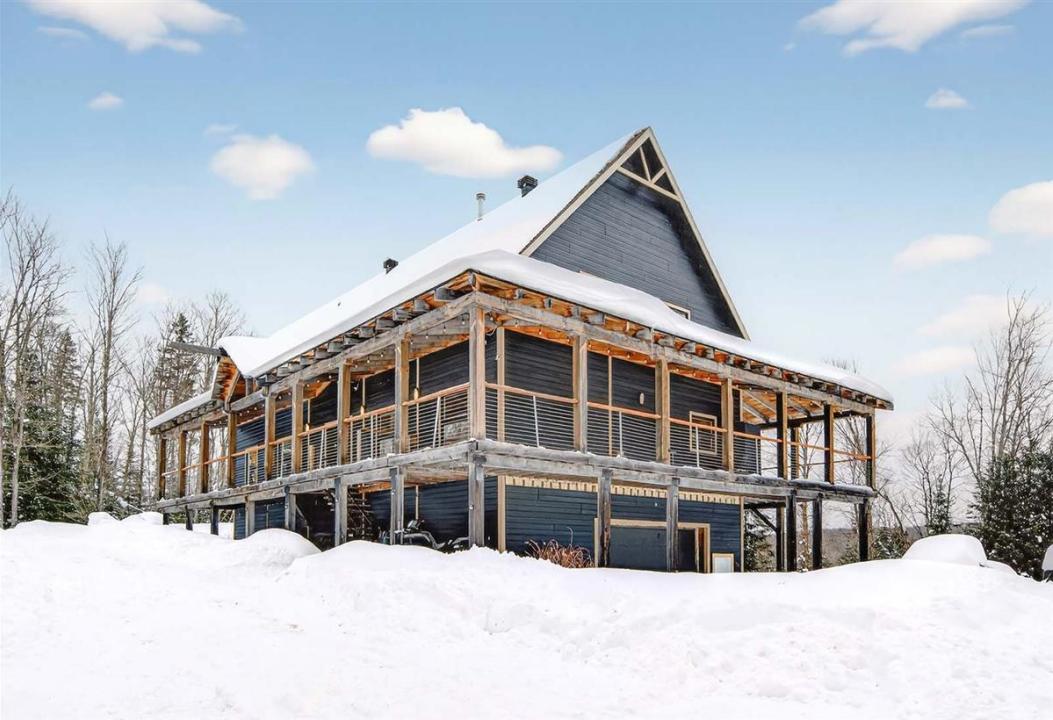 165 Ch. des Cygnes, Nominingue, Quebec J0W 1R0, Canadá