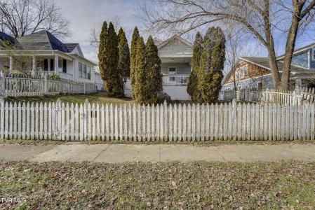 219 East Chilhowie Avenue, Johnson City, Tennessee 37601, États-Unis