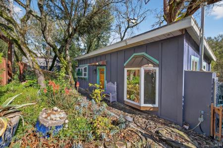 4289 Lakeside Road, Glen Ellen, California 95442, USA