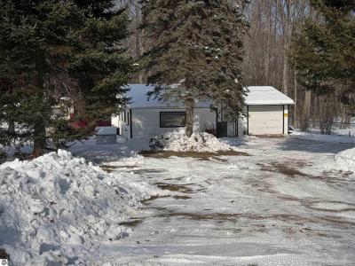 5644 Loranger Drive, Lac, Michigan 48632, États-Unis