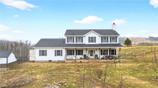 220 Main Rd, West Alexander, Pennsylvania 15376, USA