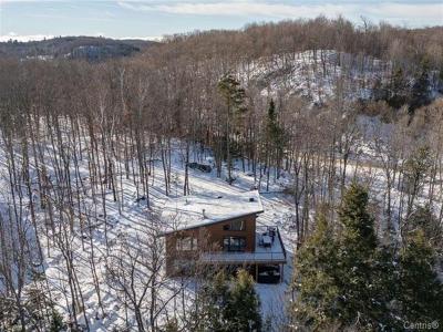 22A  Ch. d'Eupen, Brownsburg-Chatham, Quebec J8G 2N7, Canada