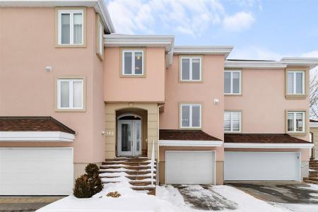 1099  Route De Lotbinière, Vaudreuil-Dorion, Quebec J7V 4K8, Canada