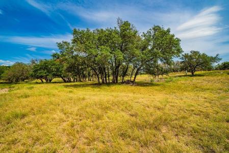 326 Blue Oak Tr, Harper, Texas 78631, USA