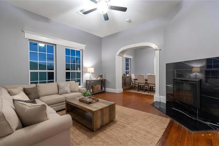 324 E Pace Street, Frost, Texas 76641, USA