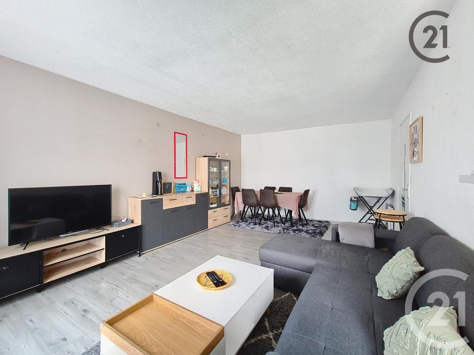 Montereau Fault Yonne, Île-de-France 77130, France