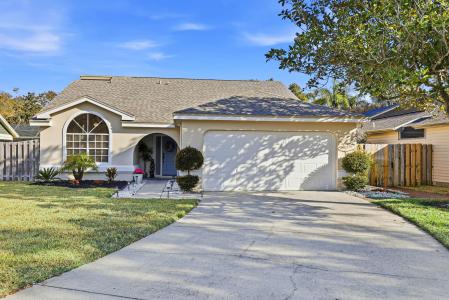 3567 Deer Run S, Palm Harbor, Floryda 34684, USA