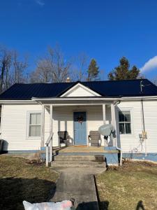 144 HOTEL AVENUE, Tazewell, Virginia 24651, USA