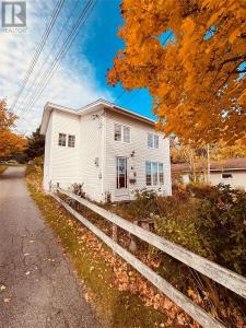 16 COUNTRY ROAD, Bay Roberts, Terranova E Labrador A0A 1G0, Canada