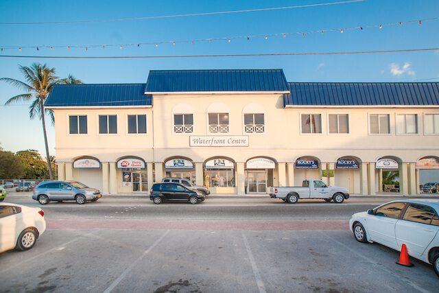 WATERFRONT CENTRE, North Church Street, George Town, Grand Cayman, Ilhas Caimão