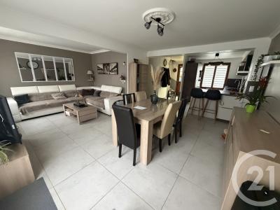 Chalons En Champagne, シャンパーニュ＝アルデンヌ 51000, アキタン