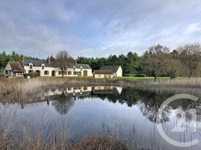 Gievres, Centre 41130, France