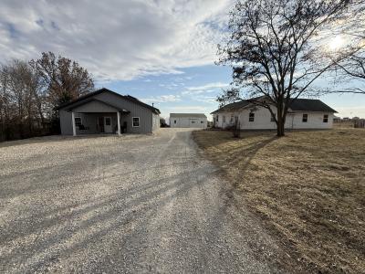 23971 State Highway HH, La Plata, Missouri 63549, USA