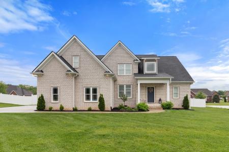 108 Settlers Trace, Tullahoma, Tennessee 37388, USA