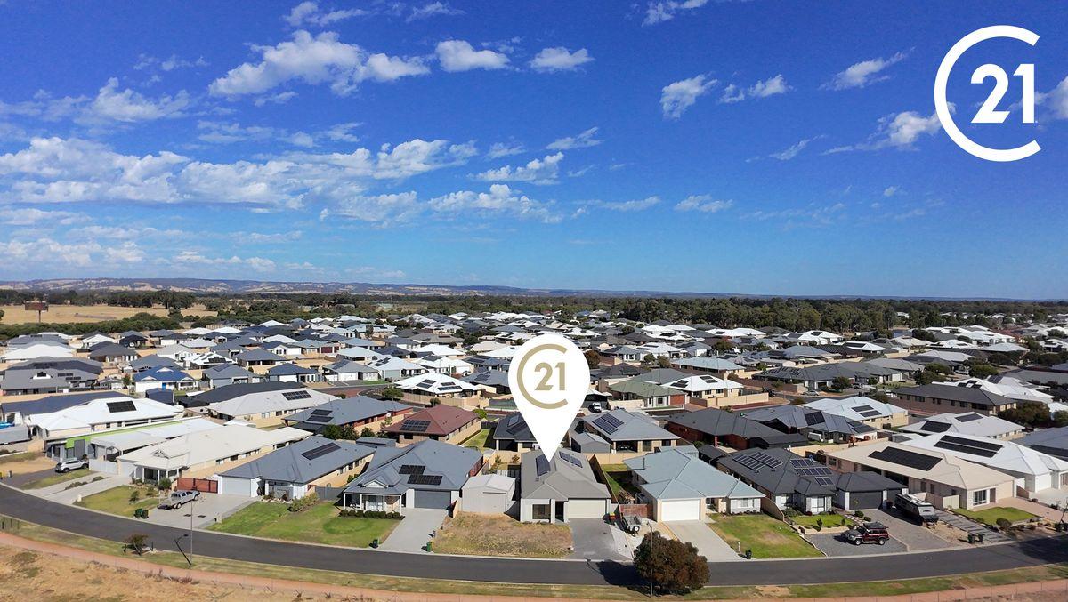 55 Hazelgrove Crescent, Millbridge, WA 6232, Australia
