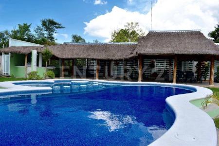 tablaje 3752,, Tixkokob, Yucatan 97470, Mexique