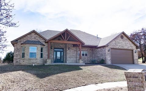 1786 Doc Bar Avenue, Blanchard, Oklahoma 73010, USA