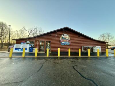 7607 Highway 16, Sparta, Wisconsin 54656, USA