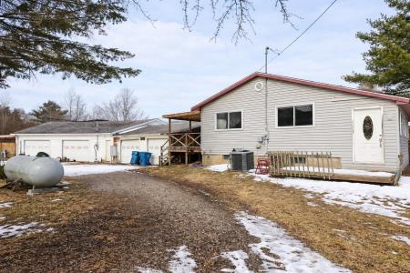 6819 N Flock, Beaverton, Michigan 48612, États-Unis