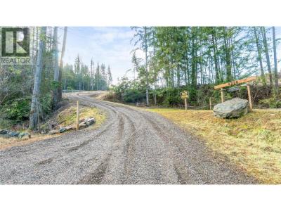 6226 ARMSTRONG ROAD, Eagle Bay, British Columbia V0E 1T0, Canada