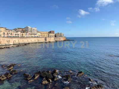 Via Salomone, Siracusa, Sicilia 96100, İtalya