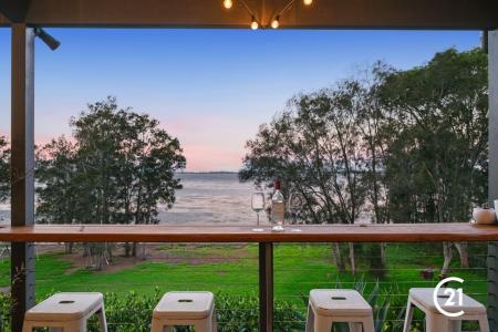 65 The Corso, Gorokan, NSW 2263, Australia
