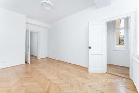 1622/15, Velvarská, Praha, území Hlavního města Prahy 16000, Czech Republic