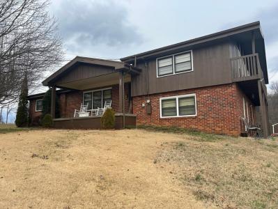 1130 Hixson Avenue, Greeneville, Tennessee 37743, USA