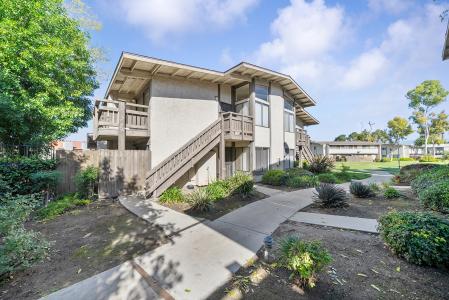 1150 S Meadow Ln Unit #6, Colton, Kalifornia 92324, USA