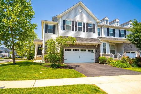 -2 Jasmine Drive, Monroe, New Jersey 08831, HOA KỲ