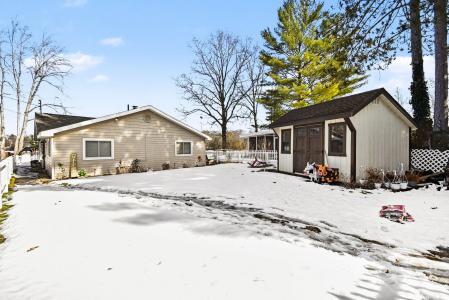 11412 South Shore, Lake, Michigan 48632, USA