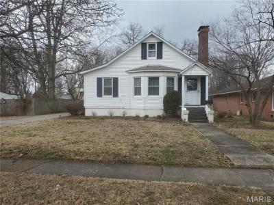 1206 E Commercial, Charleston, Missouri 63834, Estados Unidos