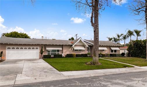 296 S Laurel, Upland, California 91786, USA