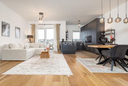 Hochheim, Hessen 65239, Germany