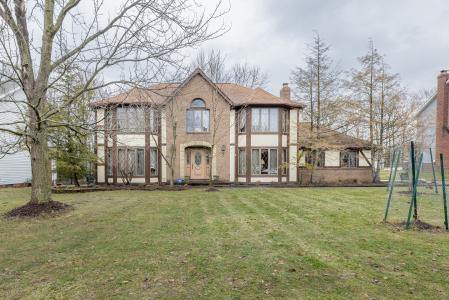 10037 Jamestown Dr., North Royalton, Ohio 44133, USA