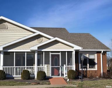 1308 MEADOWLARK Lane, Macomb, 일리노이 61455, 미국