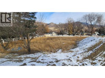 5888 DALLAS DRIVE, Kamloops, Britisch-Kolumbien V2C 4X2, Kanada