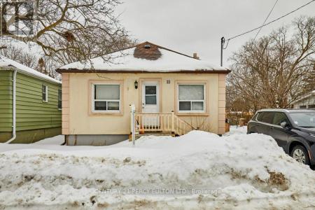 23 BUSH DRIVE, Toronto (highland Creek), Ontario M1C 1G7, Kanada