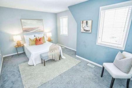 28 BURTONBURY LANE, Ajax, Ontario L1Z 0C9, Kanada