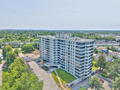 81 SCOTT STREET, St. Catharines, Ontario L2N 7L5, Kanada