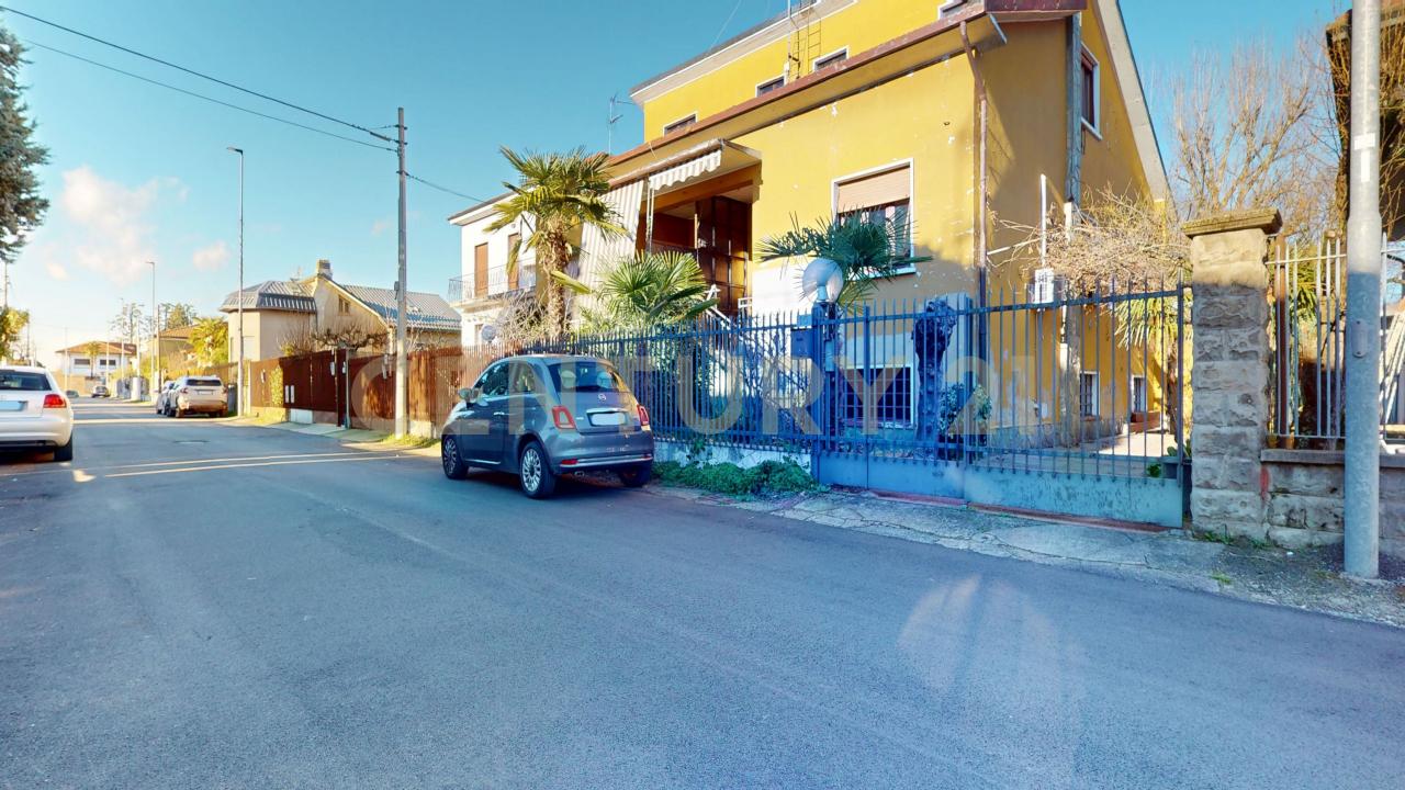 Via Venezia, Canegrate, Lombardia 20010, İtalya