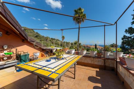 Via Stazione, Aci Castello, Sicilia 95021, 이탈리아