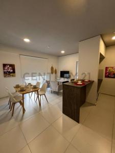 COMPLEJO REPUBLICA , Luque, Central 00001, Le Paraguay